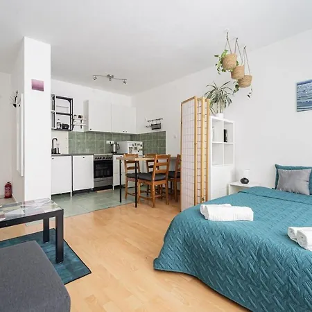 Apartment Passage House